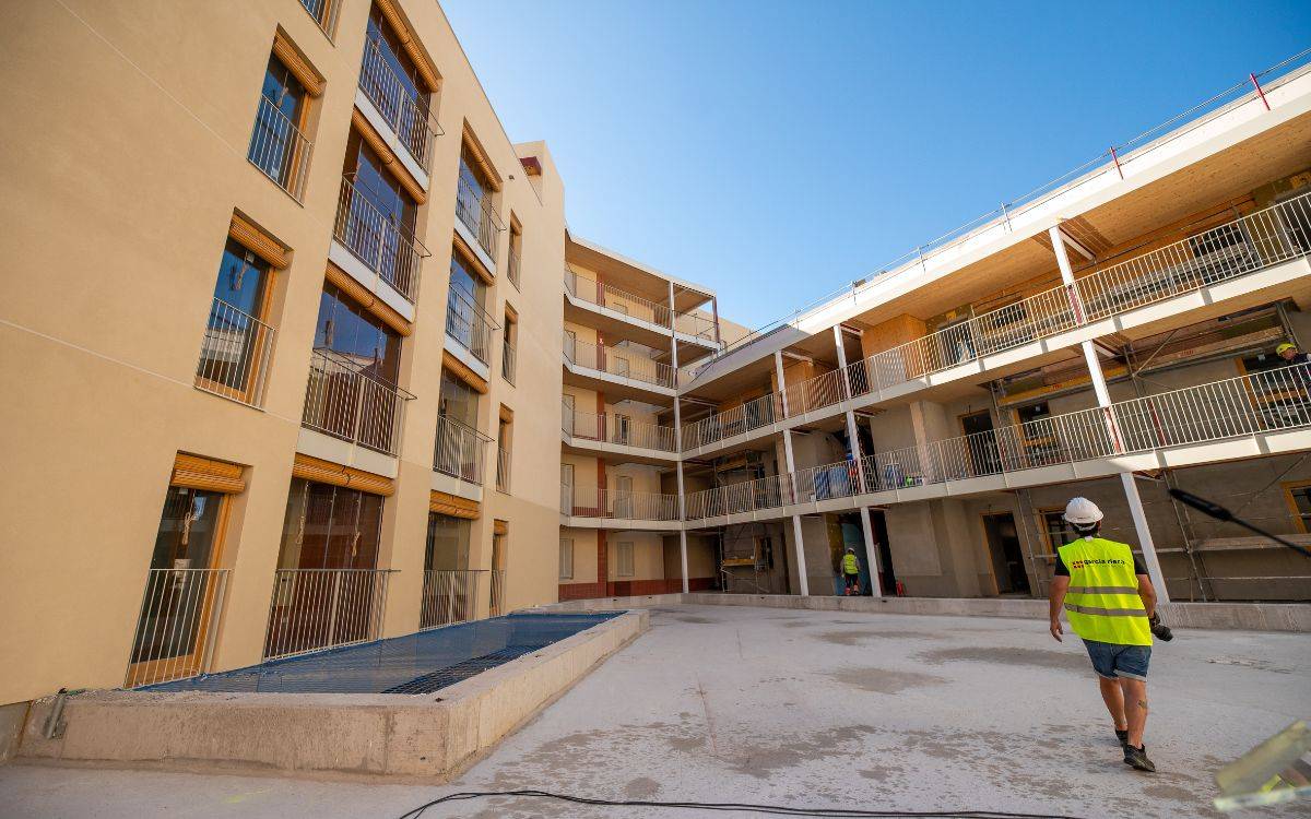Les obres de les promoció d'habitatge assequible de la Riera de Reus entren en la recta final