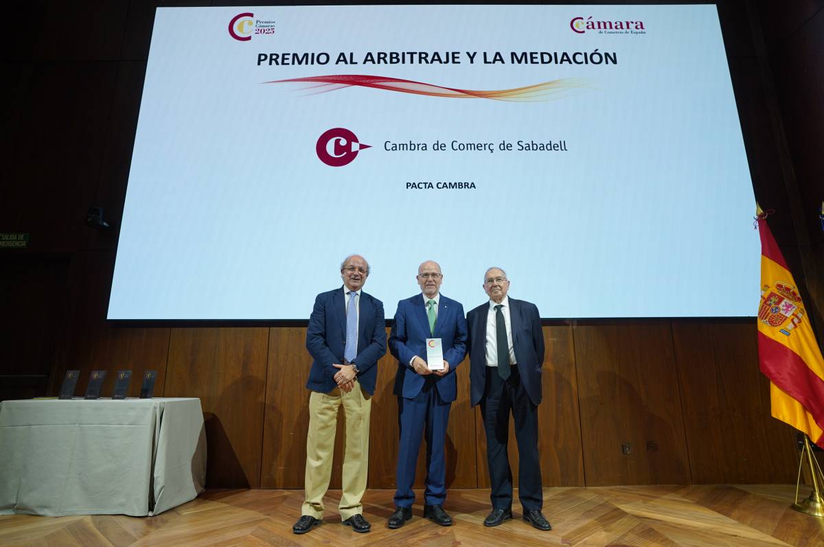 La Cambra rep el Premi a l'Arbitratge i la Mediació