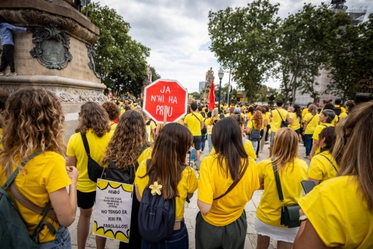 Els sindicats avisen amb més vagues a l'inici de curs per «salvar l'educació pública»