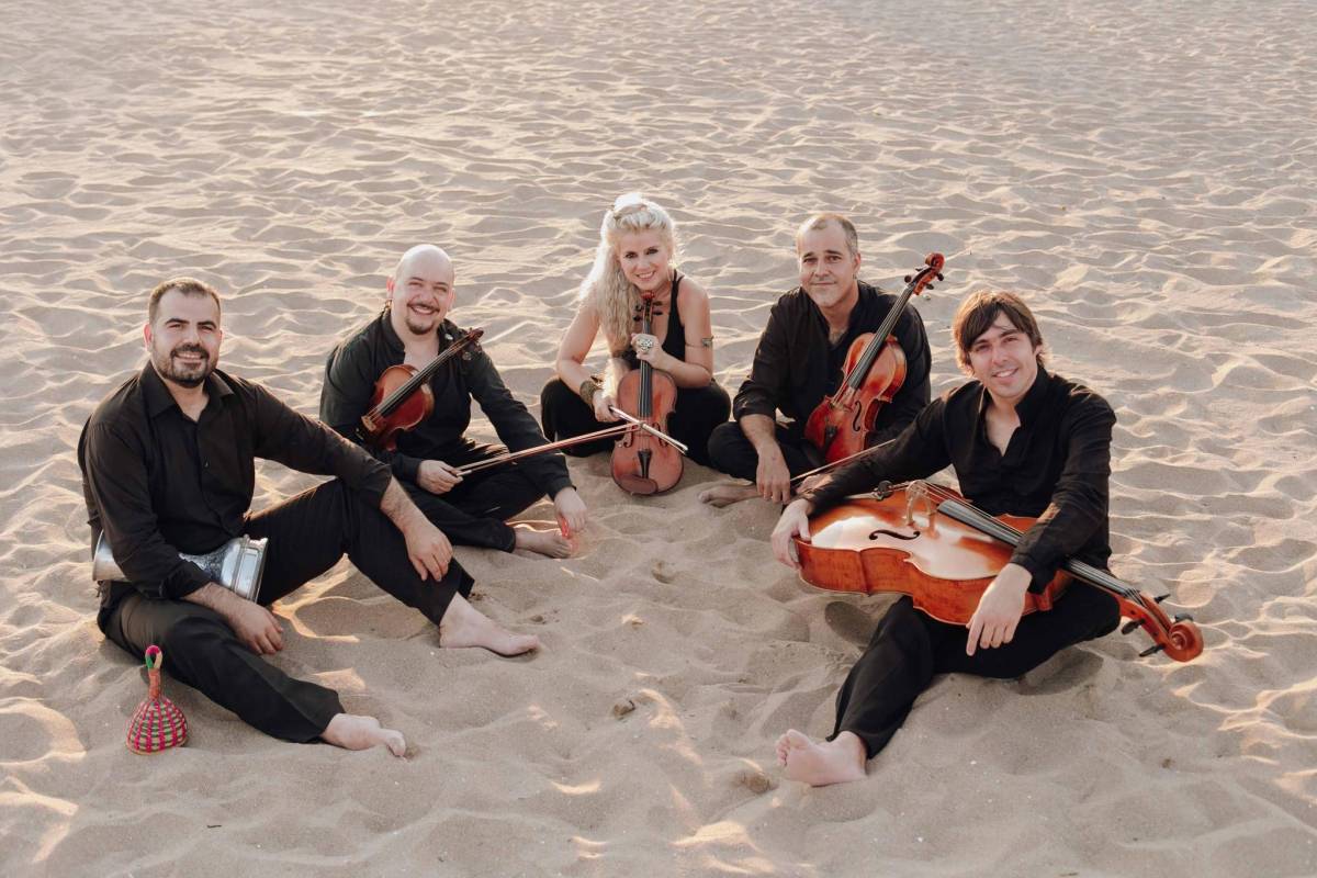 Un concert amb taques ètniques sense embuts a Terrassa