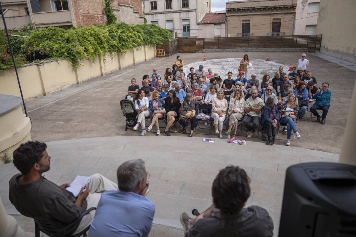 Debats oberts i un brindis per pensar: primer Festival de Filosofia a Terrassa