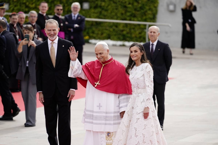 Viatge pastoral... i polític? Els cinc focus de la visita de Lleó XIV