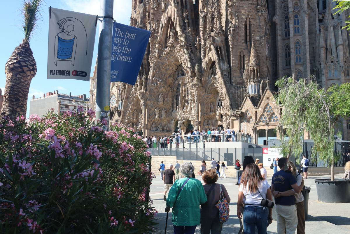 El Govern rectifica i recomana el teletreball per la visita del Papa a Barcelona