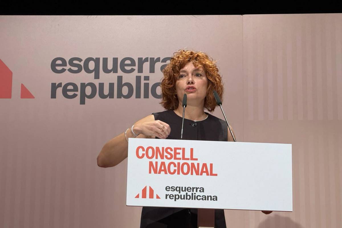 Esquerra exigeix al Govern que torni a negociar amb els sindicats educatius