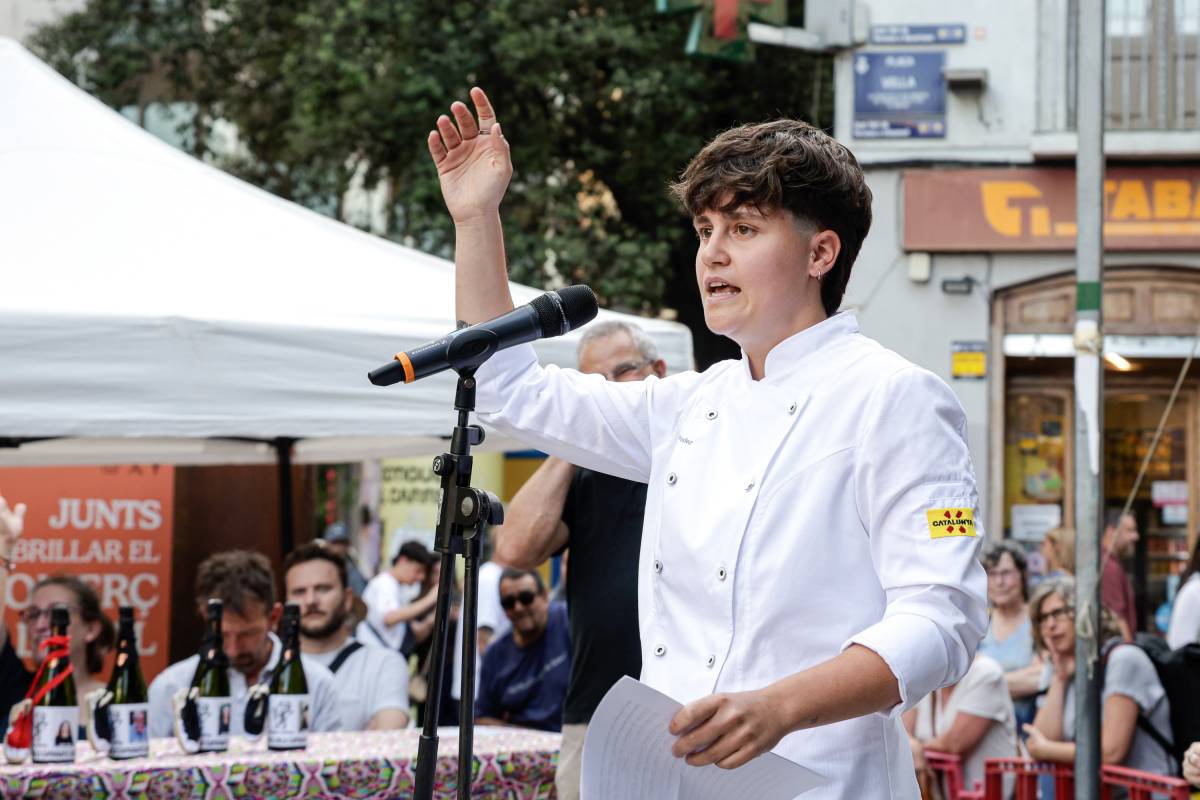 Neolia Fernández, durant la defensa de la seva capdidatura - Lluís Clotet Neolia Fernández, durant la defensa de la seva capdidatura