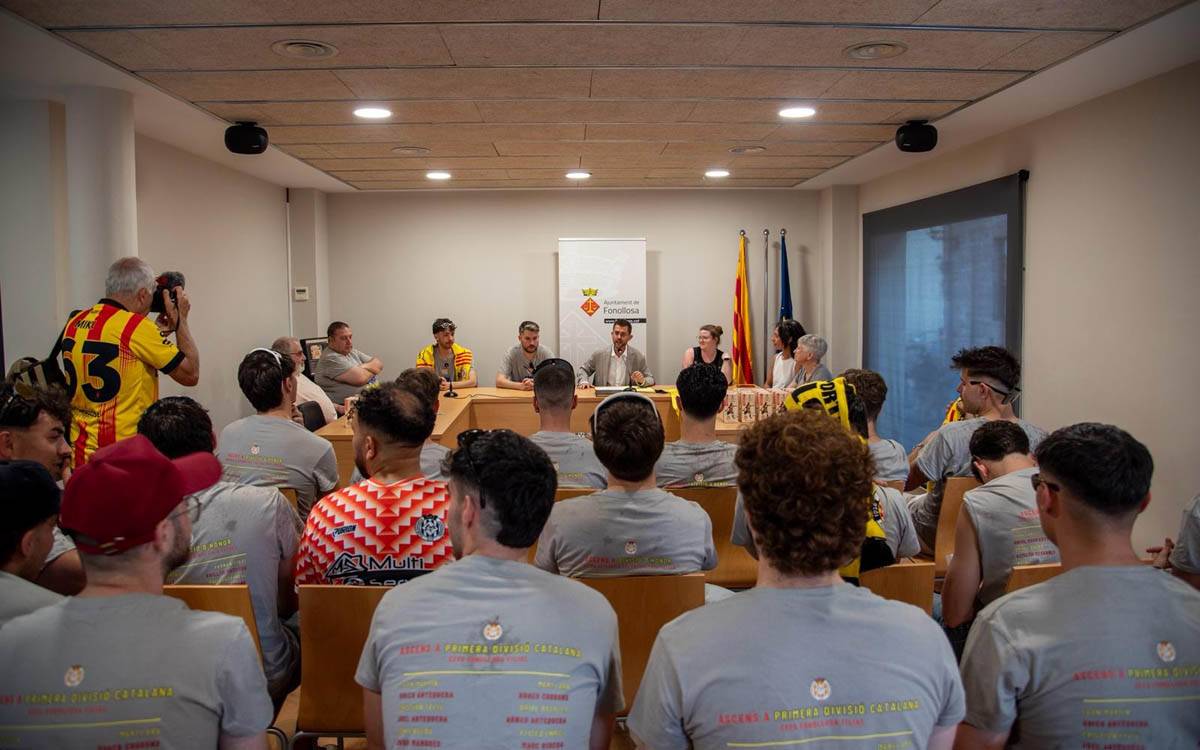 Fonollosa homenatja el Club Esportiu Fonollosa pels èxits d'una temporada històrica