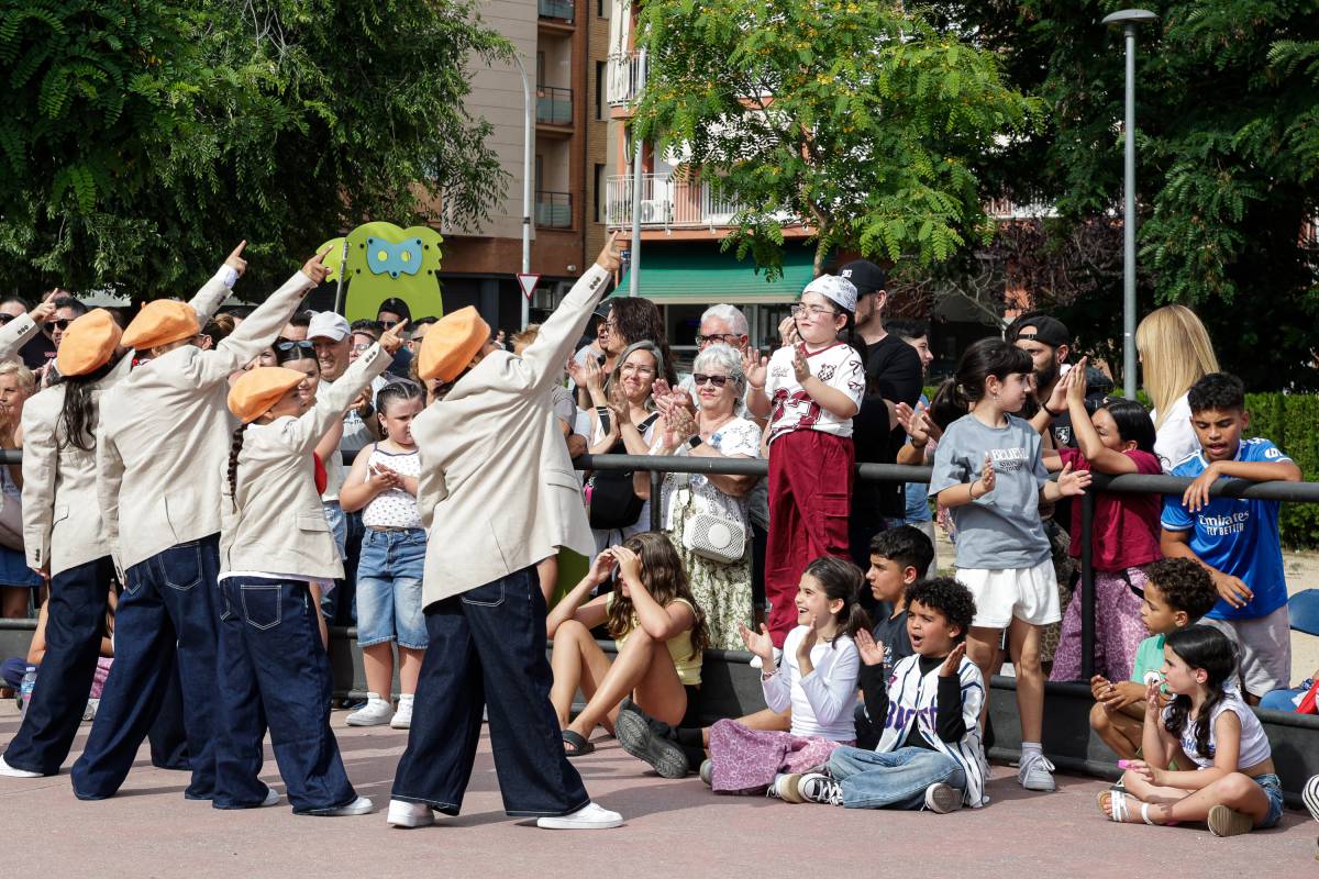 Hip Hop al Cementiri Vell - Lluís Clotet Hip Hop al Cementiri Vell