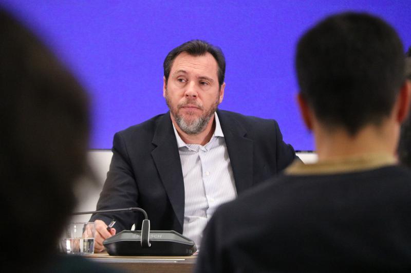 Óscar Puente indigna Junts: «Si fos Puigdemont, em plantava avui a Espanya»