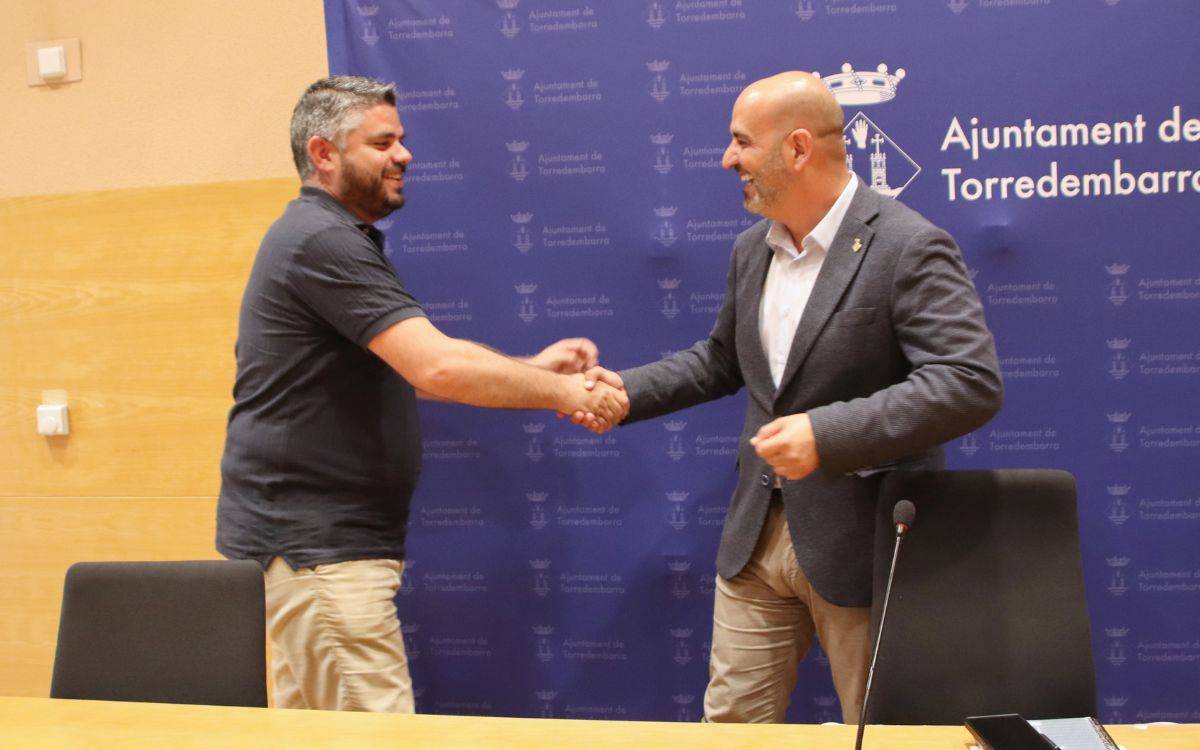 Vale Pino (PSC) renuncia a l'alcaldia de Torredembarra i el republicà Raúl García assumirà el càrrec