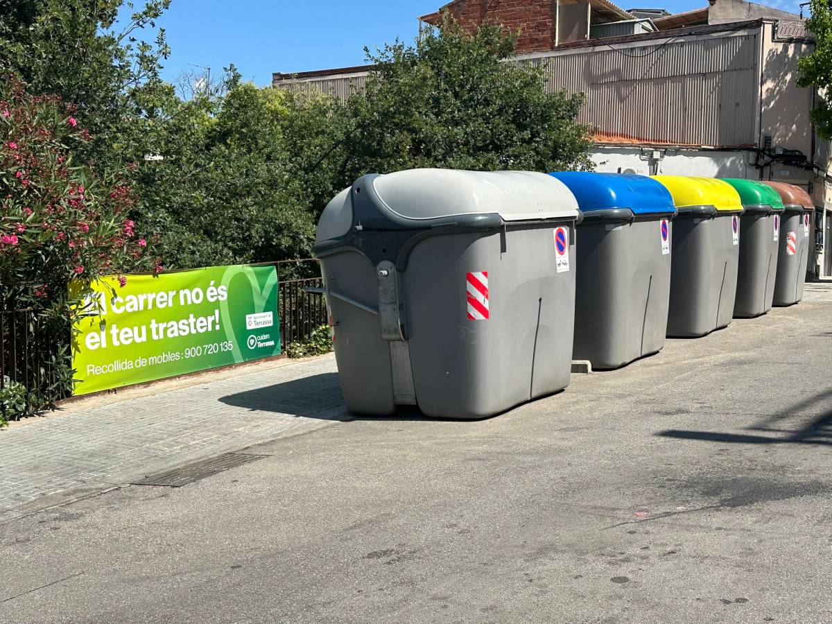 Terrassa amplia la recollida lateral amb un centenar de contenidors a la Maurina