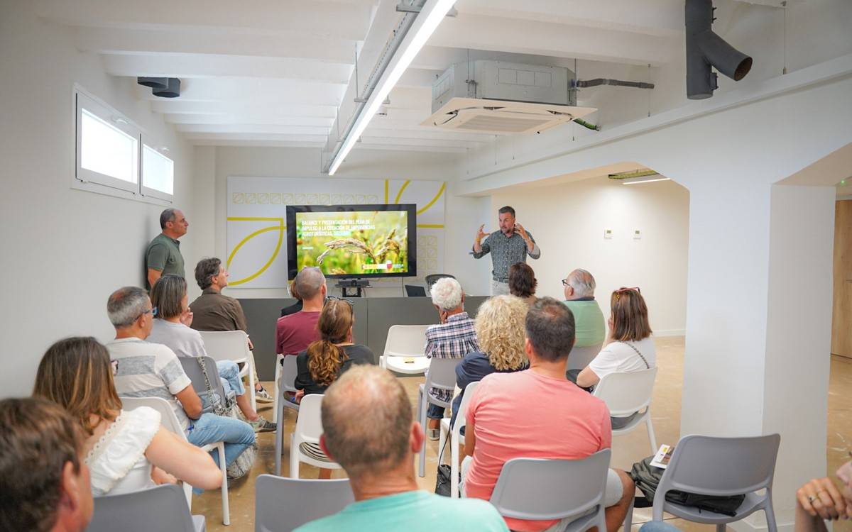 Deltebre impulsa un pla per connectar les experiències turístiques amb el sector primari