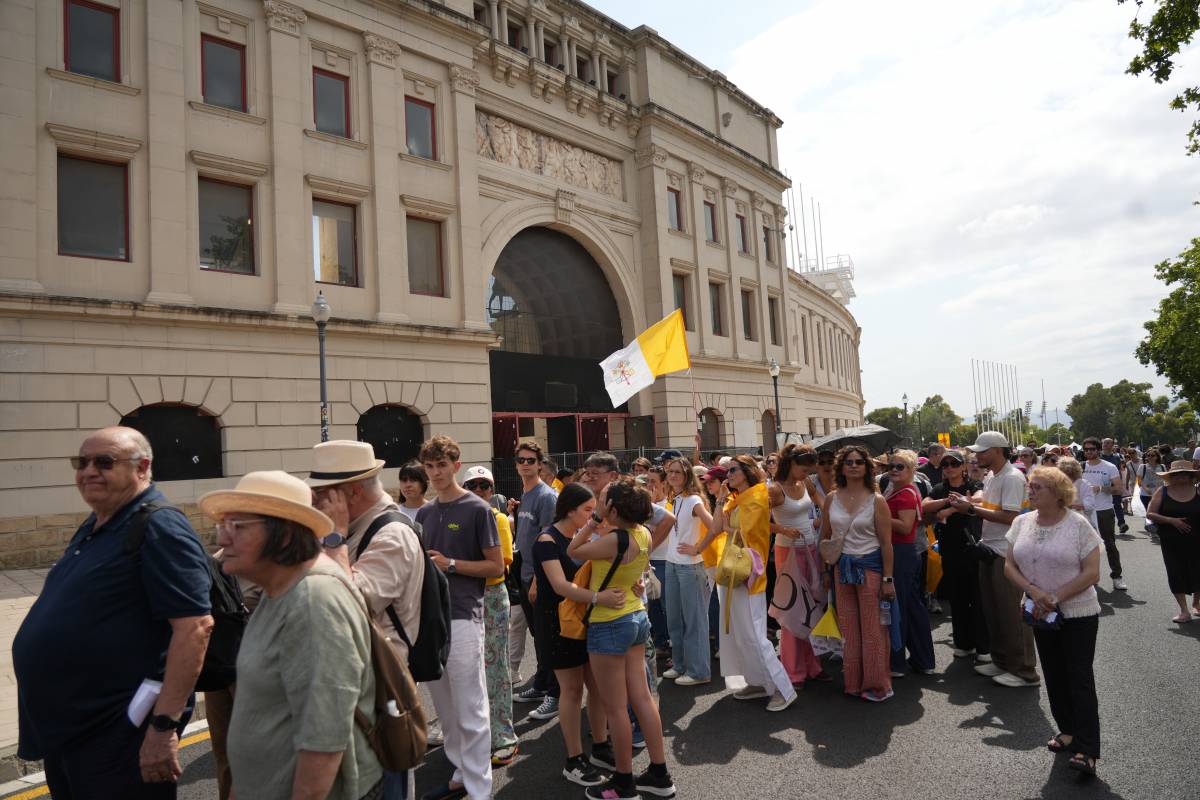 Expectació a Montjuïc per l'acte del Papa al Lluís Companys
