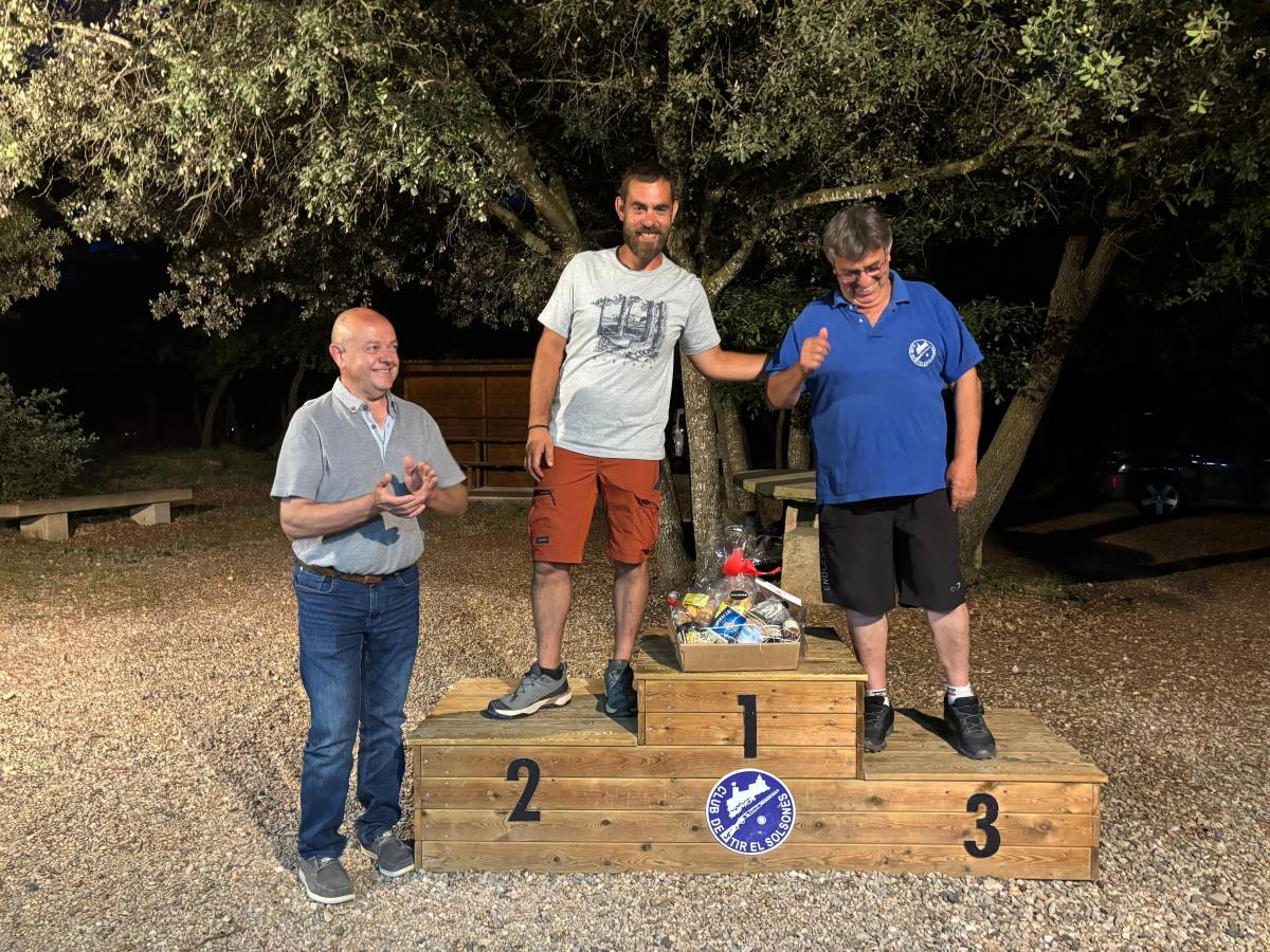 Podi de la lliga de tir al plat  - 