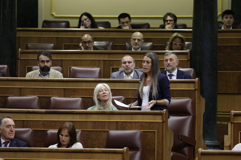 Nogueras demana al PSOE que mediti sobre el pas al costat de Sánchez