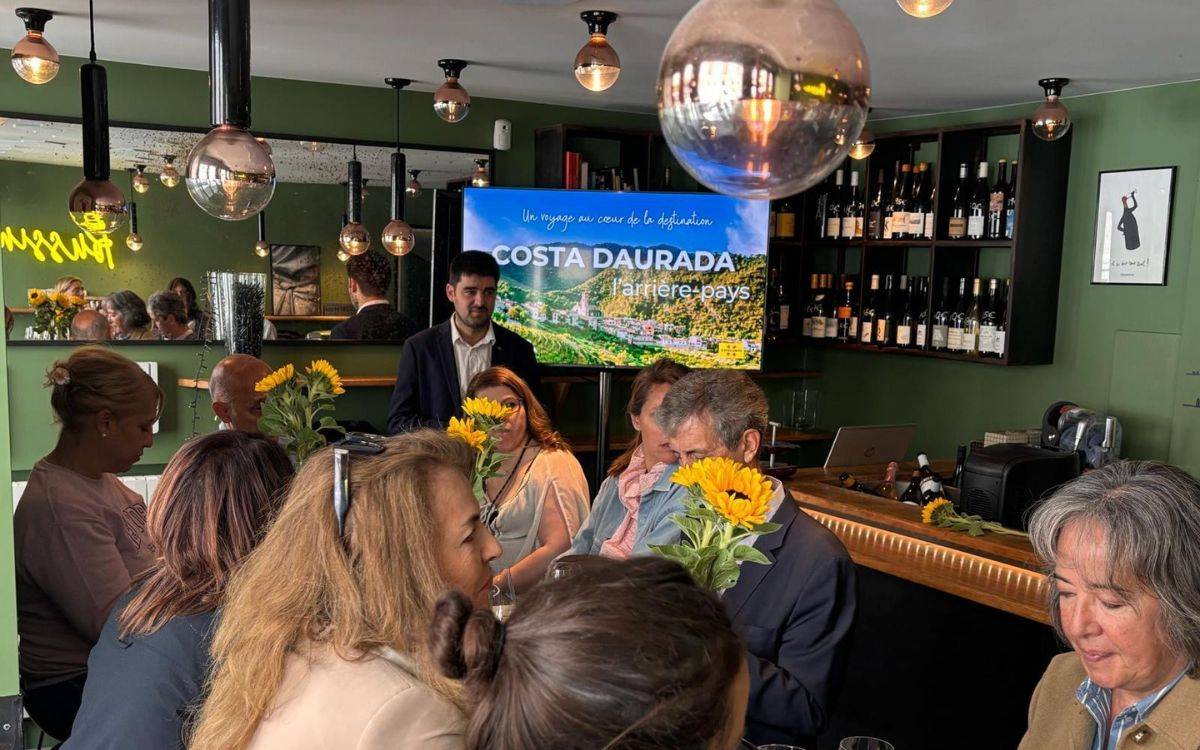 La Diputació de Tarragona promociona l'oferta interior de la Costa Daurada a París
