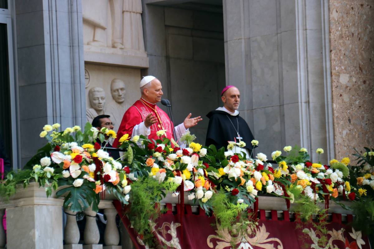 El Papa dina a Montserrat i visitarà el Raval abans d'anar a la Sagrada Família