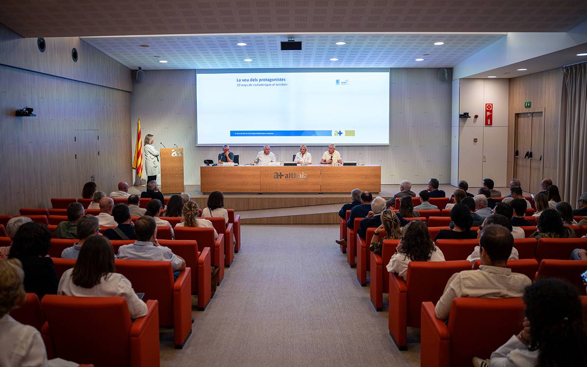 El Servei d'Oncologia Radioteràpica de Manresa commemora una dècada d'activitat