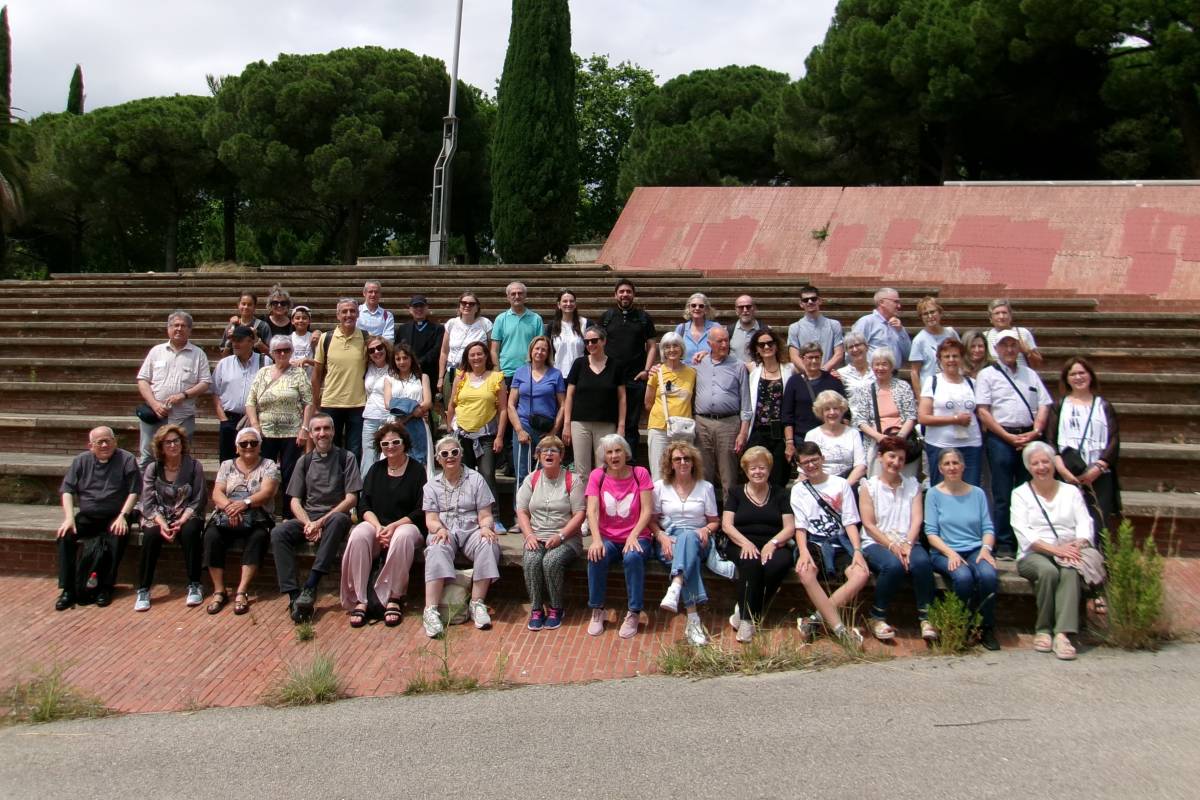 Uns cinquanta fidels de Solsona, Cardona i Pinós viuen amb emoció la Vetlla amb el Papa
