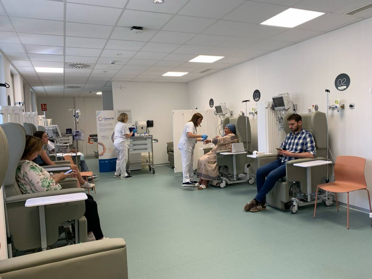 L'Hospital de Vic inaugura una nova unitat per impulsar els assajos clínics al territori