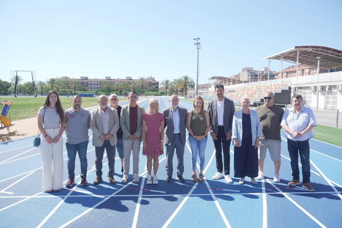 Àmplia representació institucional per la reinauguració de la pista a Barberà - David Chao Àmplia representació institucional per la reinauguració de la pista a Barberà
