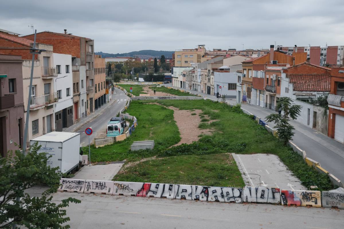 Passeig d`Antoni Farrés de Sabadell (històrics) - Diversos autors (J. Peláez, L. Franco, D. Chao) Passeig d`Antoni Farrés de Sabadell (històrics)