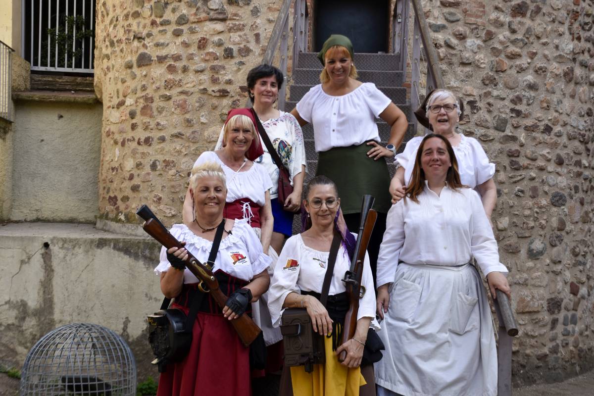 FOTOS | Les dones heroiques salven Terrassa dels bandolers