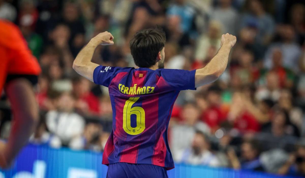 Fernández, celebrant un dels seus gols de la final - FCBHanbdol Fernández, celebrant un dels seus gols de la final