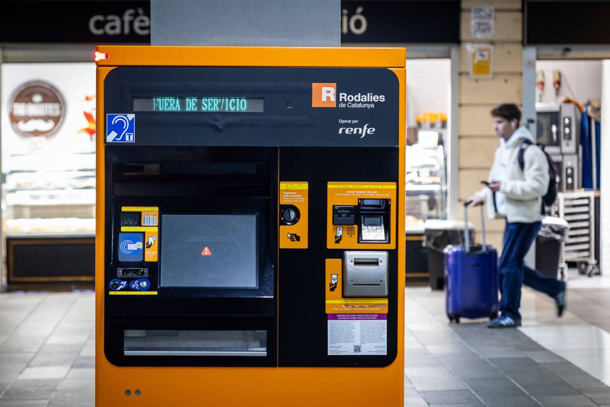 Un esfondrament a les obres de l'R2 a Vallbona obliga a tallar la circulació a l'R2 Nord, l'R2 i l'R11