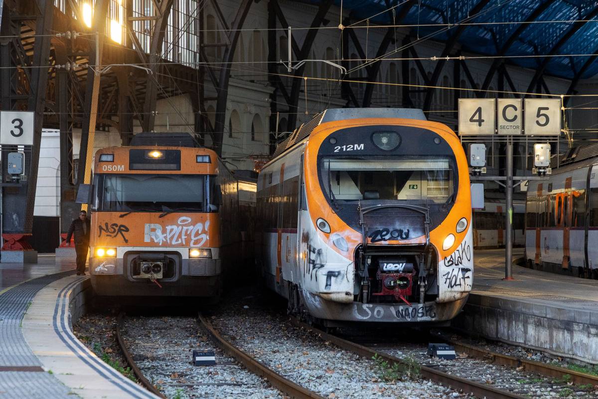 Renfe es resigna amb l'R3 i fixa un transport per carretera permanent