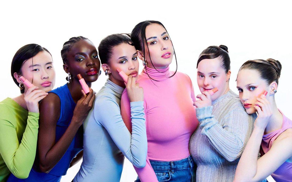 Una model de Tarragona amb síndrome de Down participa en una campanya mundial d'una marca de cosmètics