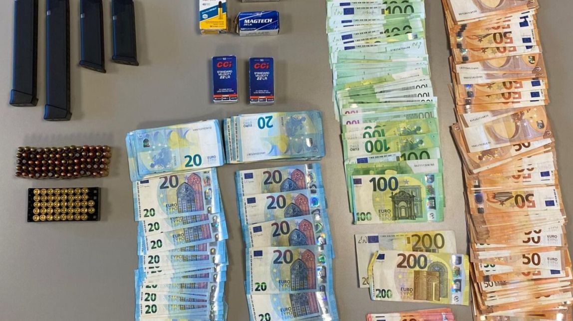 Desmantellen una plantació de marihuana i confisquen armes de foc a Vilafant