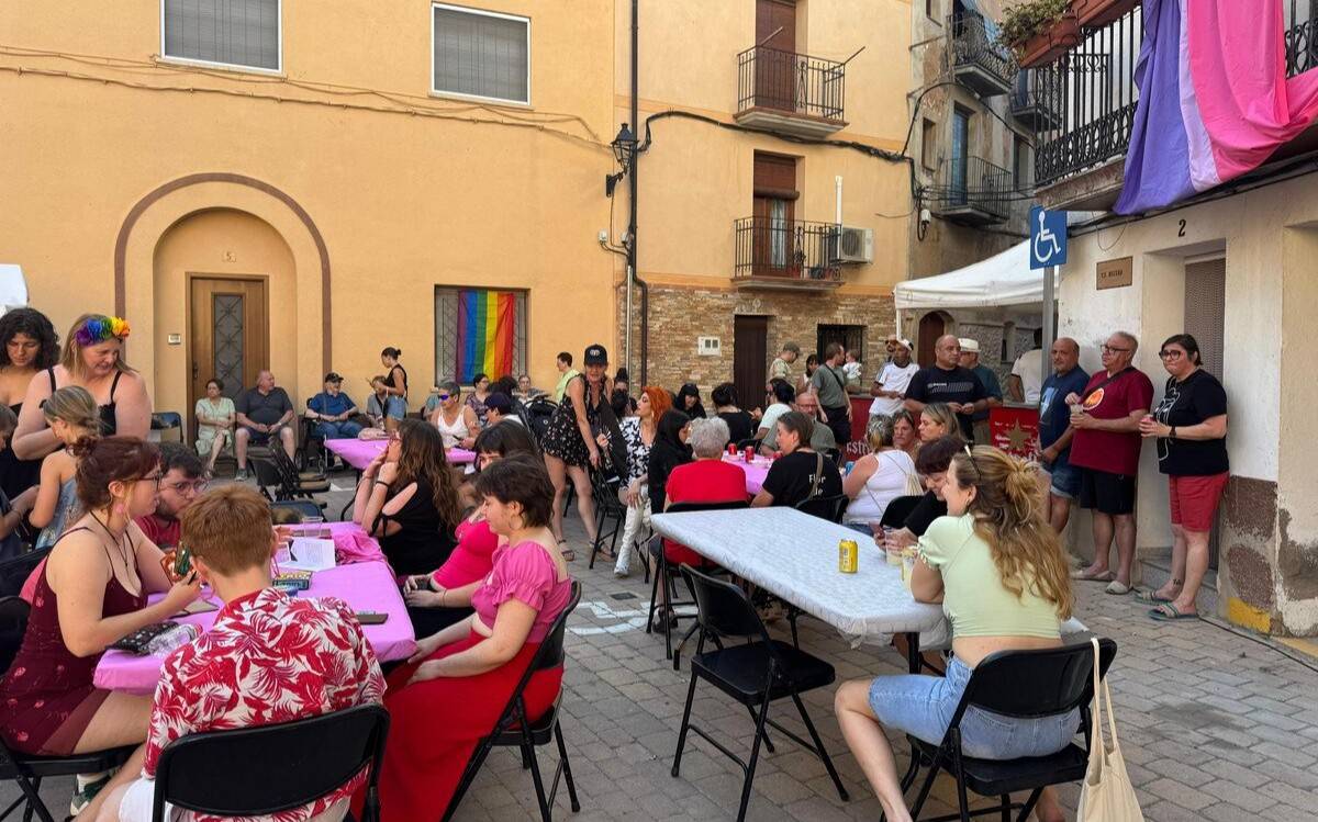La 4a Ribera Orgullosa omplirà els carrers de Miravet de propostes inclusives 