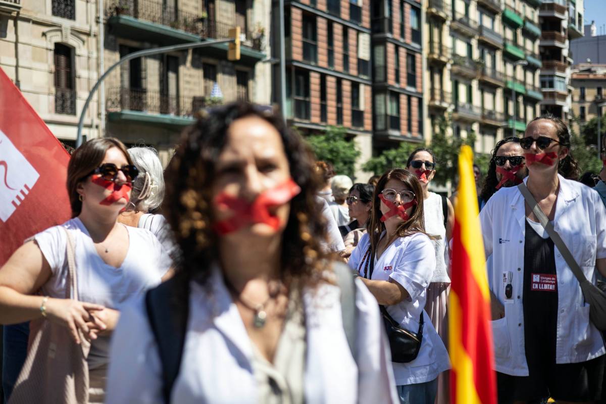 Els metges convoquen una vaga indefinida a partir de l'octubre