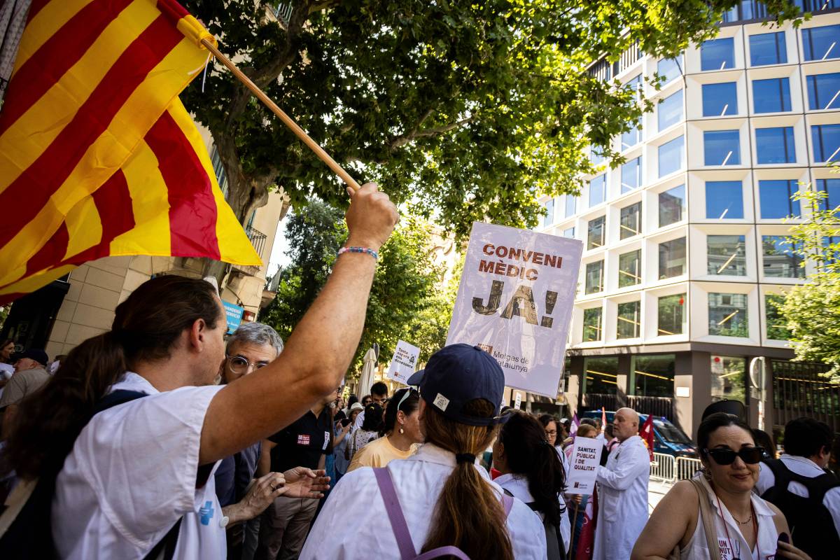 Salut veu legítimes les reivindicacions mèdiques però defensa que ja treballen en la millora i que hi ha temes estatals