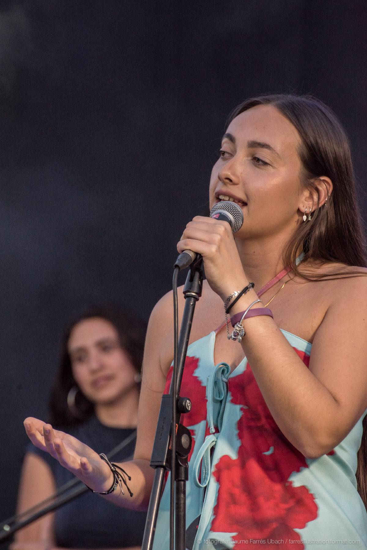 La terrassenca Meri Prata va cantar el seu tema - Jaume Farrés La terrassenca Meri Prata va cantar el seu tema