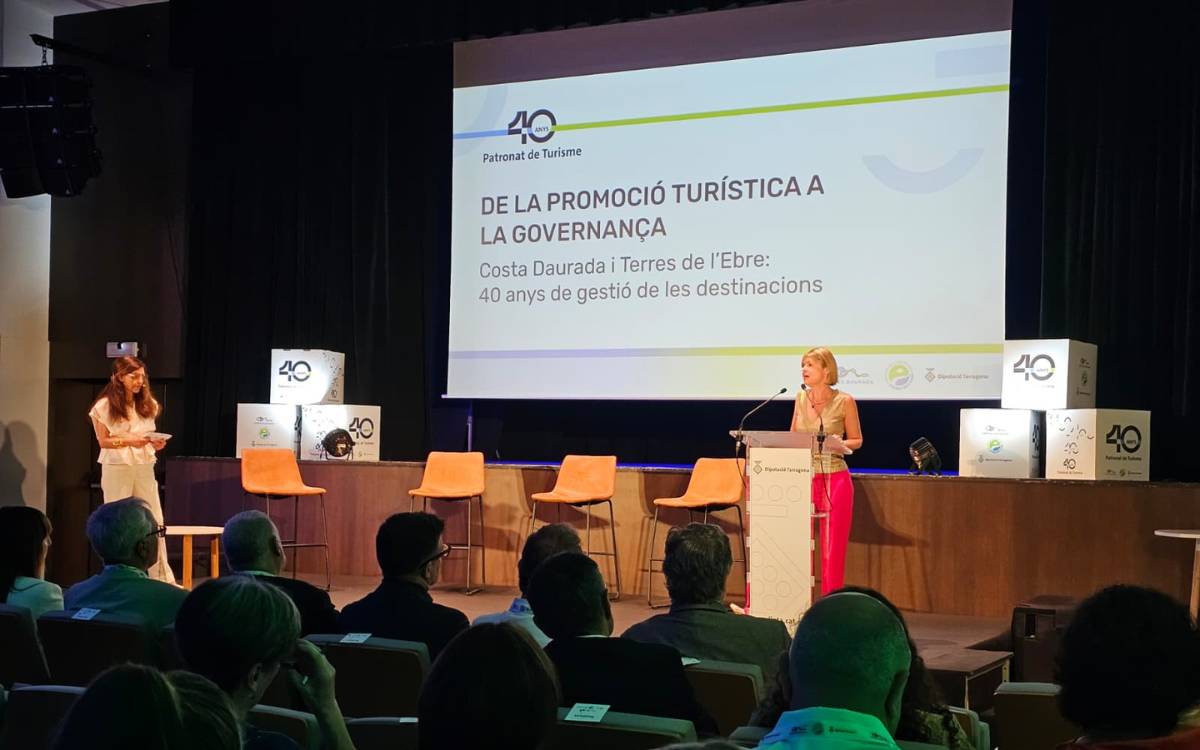 La Diputació de Tarragona debat sobre la gestió turística de la Costa Daurada i les Terres de l’Ebre