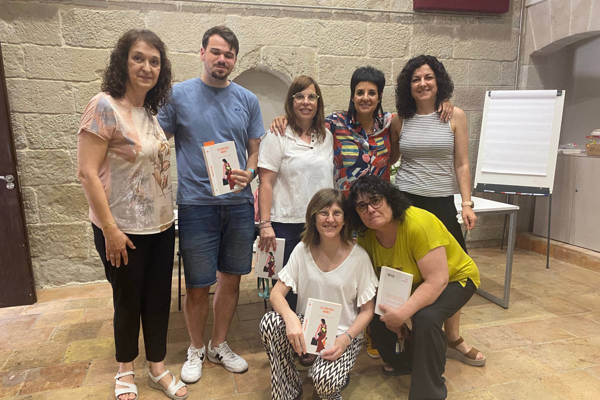 Escriptora i docents - Escriptora i docents