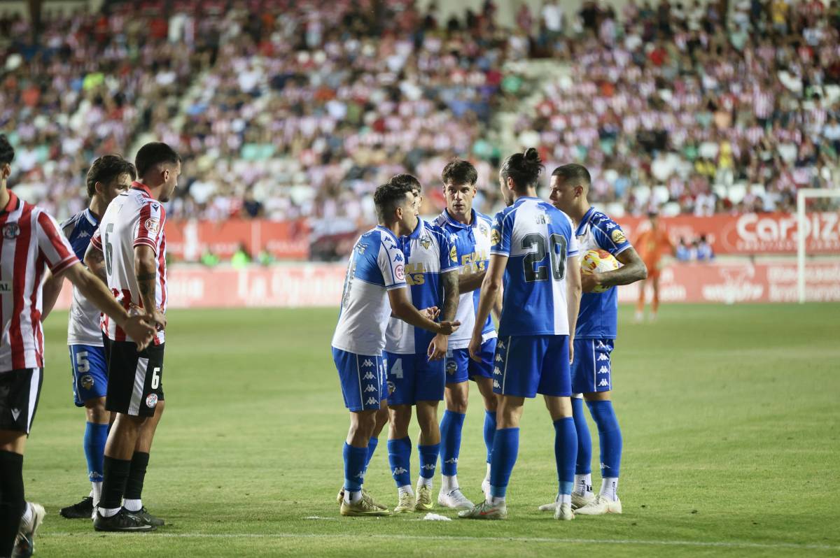 Tota la temporada en un partit: el CE Sabadell, a una victòria de tocar el cel