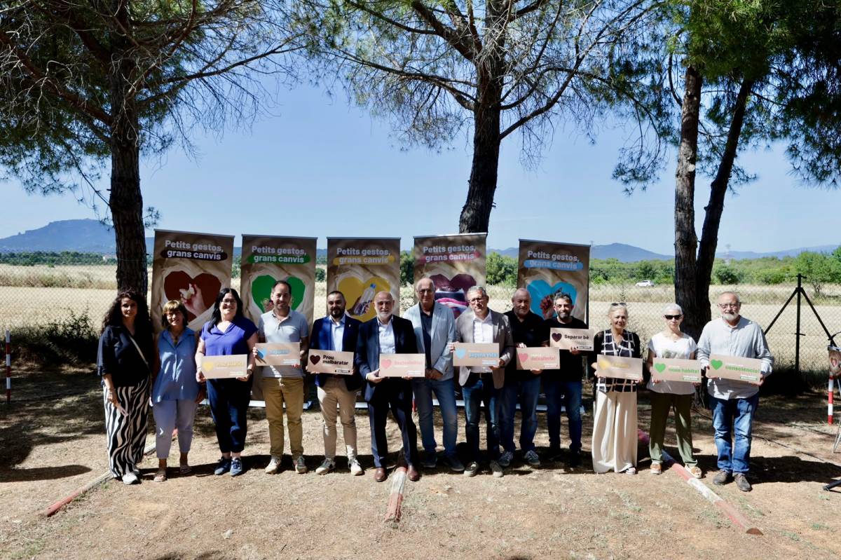 Acte de presentació del programa sobre residus del Consell Comarcal - Juanma Peláez Acte de presentació del programa sobre residus del Consell Comarcal