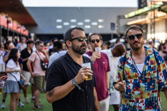 El Sónar 2026 obre portes i omple d'electrònica el recinte de Fira Gran Via