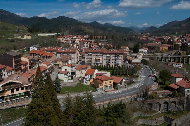 Detenen un menor d'edat per una presumpta agressió sexual a Sant Joan de les Abadesses