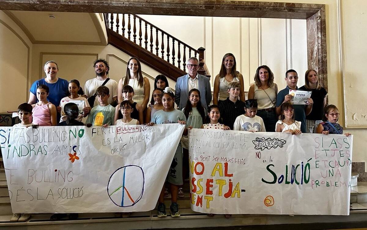 El Consell d’Infants d’Amposta proposa adults de referència i bústies per combatre l’assetjament escolar