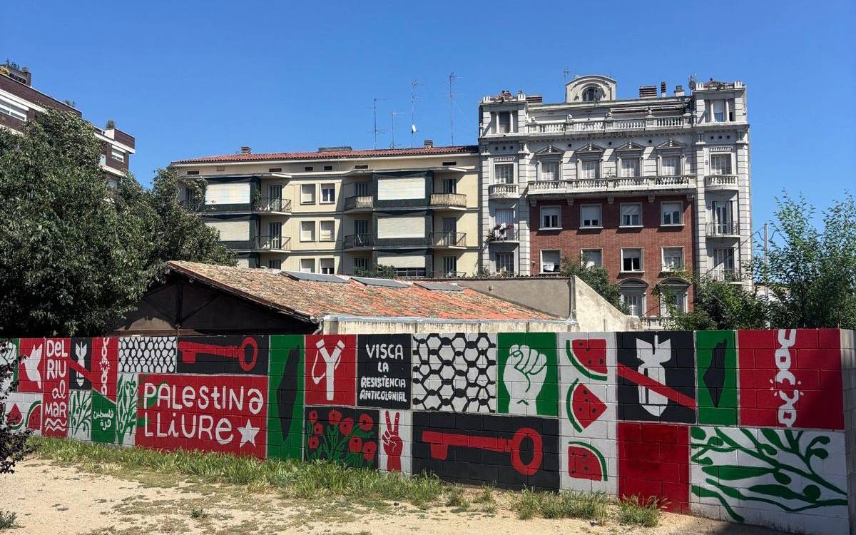 El govern afirma que mai no va autoritzar la inscripció «Boicot ICL» del mural de Bonavista