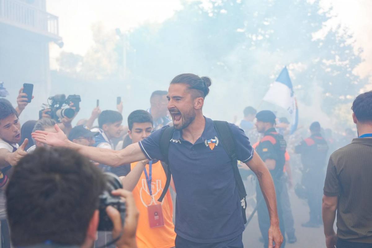 L'equip arriba a la Nova Creu Alta: segueix la prèvia del partit entre CE Sabadell i Zamora, en directe