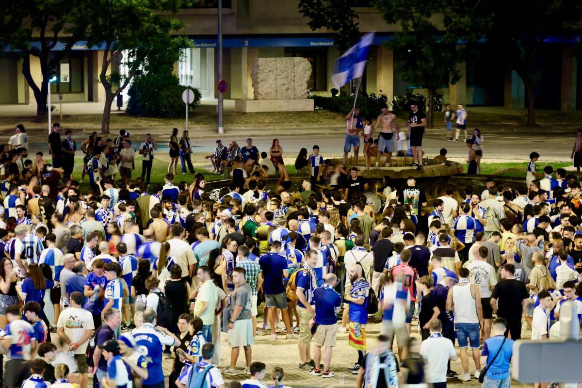 La celebració es trasllada a l`Eix Macià - Juanma Peláez La celebració es trasllada a l`Eix Macià