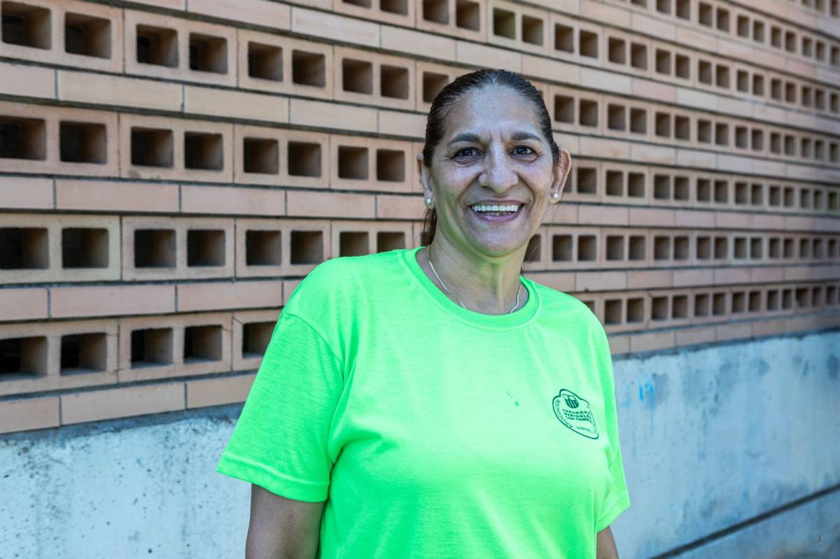 La secretària de l`Associació de Veïns dels Merinals-Can Gambús, Maria Cortés - JUANMA PELÁEZ La secretària de l`Associació de Veïns dels Merinals-Can Gambús, Maria Cortés
