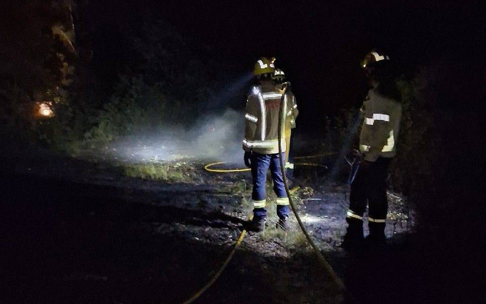Incendi de vegetació forestal a Sant Julià de Vilatorta