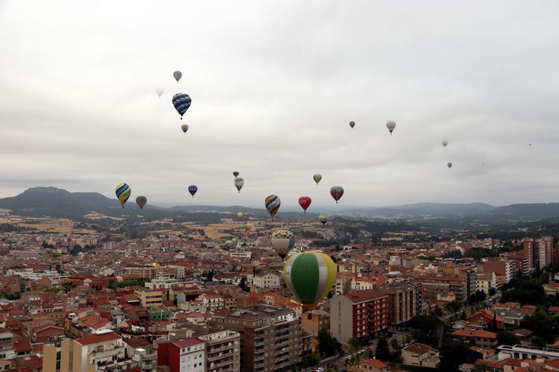 La ciutat catalana on pots volar en globus aerostàtic aquest estiu