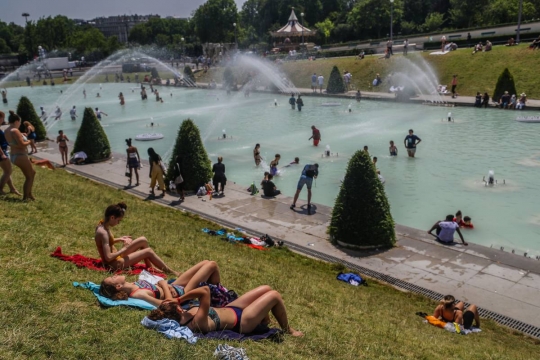 Moren dos nens de dos i quatre anys a França en plena onada de calor