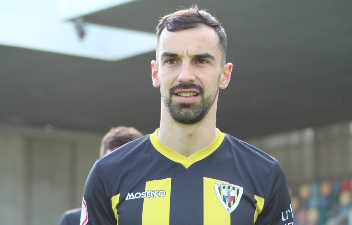 El Terrassa FC fitxa dos futbolistes bascos